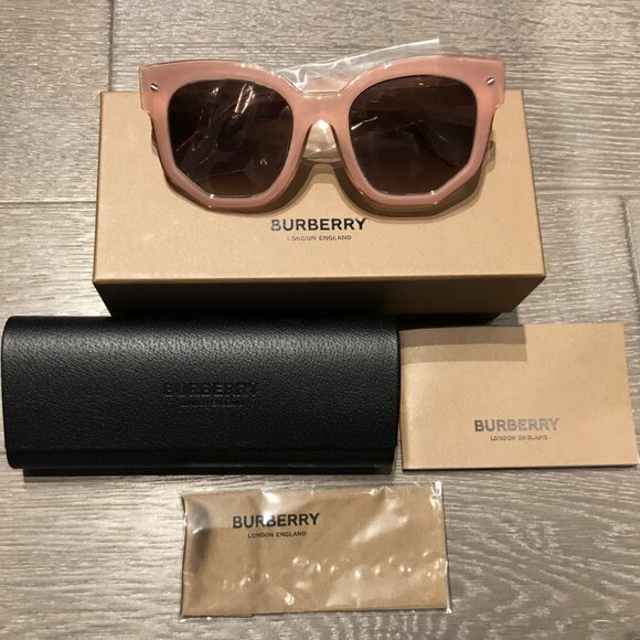 Burberry Pink Sunglasses - NWOT - Picture 6 of 7
